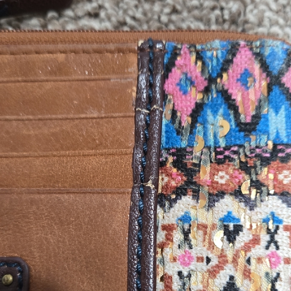 The Sak Tan and Multicolor Card Holder - Picture 5 of 6